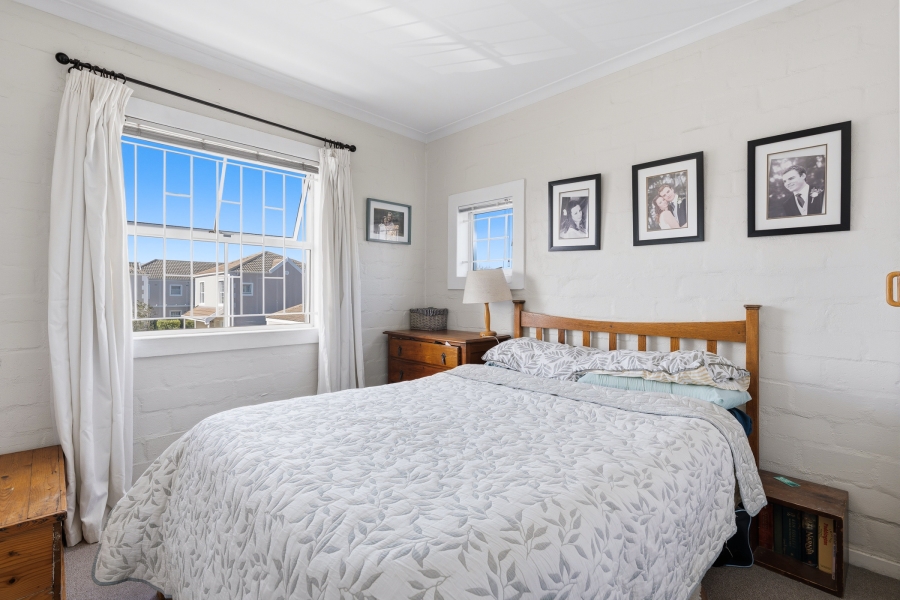 3 Bedroom Property for Sale in Pinelands Western Cape
